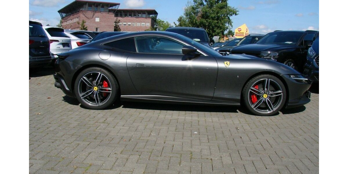 Ferrari Roma Grigio Silverstone Carbon MagneRide LED JBL 16.901 km 209.980 € Falkensee 14612