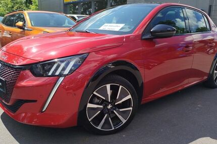 Peugeot 208 31.047 km 16.980 € Potsdam 14480