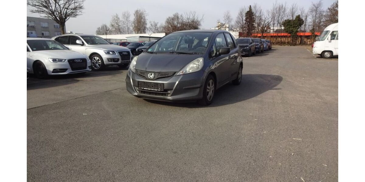 Honda Jazz 198.000 km 2.700 &euro; Berlin 12249