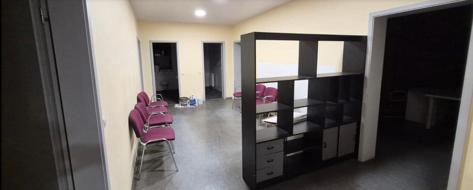 Etagenwohnung Potsdam Industriegelände - 6 Zimmer, 227 m&sup2;, 1.200&euro; | Angebot:26185870