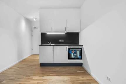 Wohnung zum Mieten in Berlin 575 € 25.2 m²