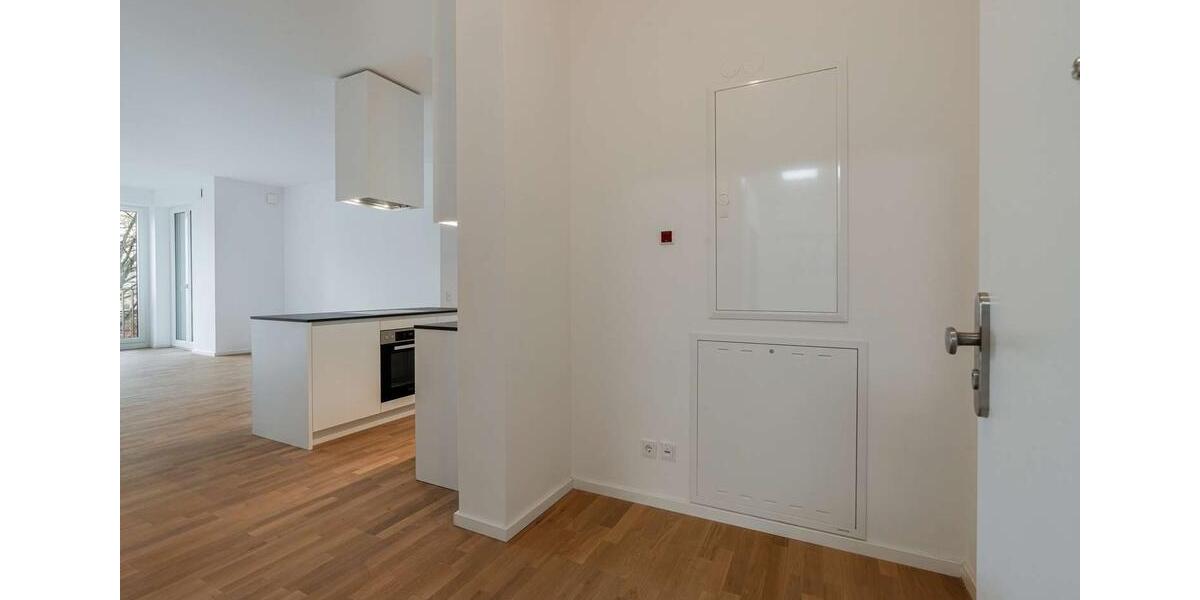 Etagenwohnung Berlin Tempelhof-Schöneberg - 2 Zimmer, 79 m&sup2;, 2.100&euro; | Angebot:26255362