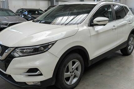 Nissan Qashqai 39.274 km 15.990 &euro; Potsdam 14480