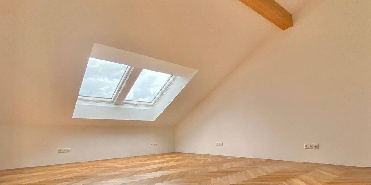 Etagenwohnung Berlin Kreuzberg - 4 Zimmer, 160 m&sup2;, 5.600&euro; | Angebot:26826267