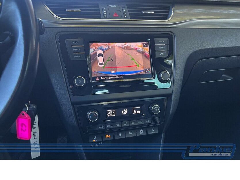 Skoda Rapid 1.0 TSI Clever OPF*Euro6d-T*SHZ*Kamera* 159.846 km 8.890 € Berlin 13187