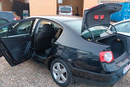 VW Passat 144.352 km 4.777 &euro; Potsdam 14467