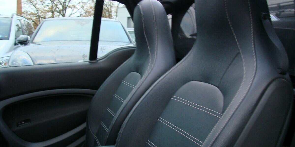 Smart Cabrio Prime LED Leder JBL Spurhalteassistent 93.124 km 13.980 &euro; Falkensee 14612