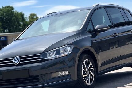 VW Touran 178.000 km 10.990 &euro; Trebbin 14959