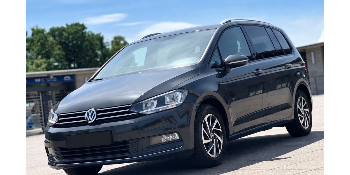 VW Touran 178.000 km 10.990 &euro; Trebbin 14959