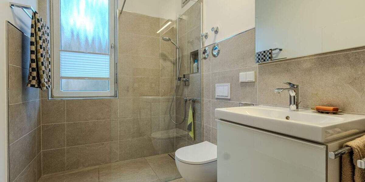 Etagenwohnung Potsdam Berliner Vorstadt - 2 Zimmer, 60 m&sup2;, 349.000&euro; | Angebot:25745580