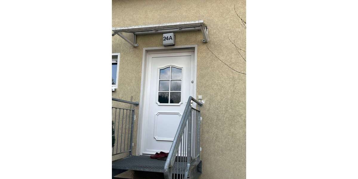 Leerstehendes Reihenendhaus: 100m² groß + ruhig im Grünen gelegen, Falkensee, nahe Potsdam + Berlin 4 zimmer