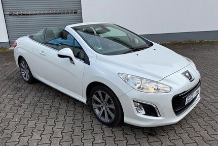 Peugeot 308 71.226 km 10.990 &euro; Berlin 13088