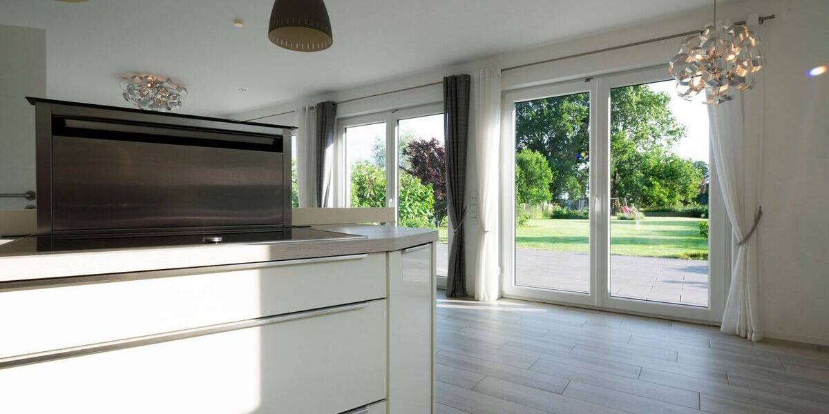 Einfamilienhaus Nuthetal Fahlhorst - 5 Zimmer, 140 m&sup2;, 649.000&euro; | Angebot:26275433