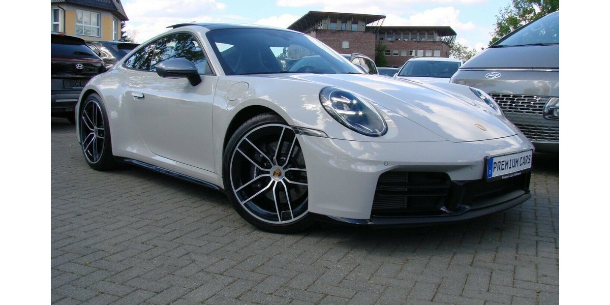 Porsche 992 .2 Carrera T Sport-Design Matrix Pano 360º BOS 8.426 km 129.980 &euro; Falkensee 14612