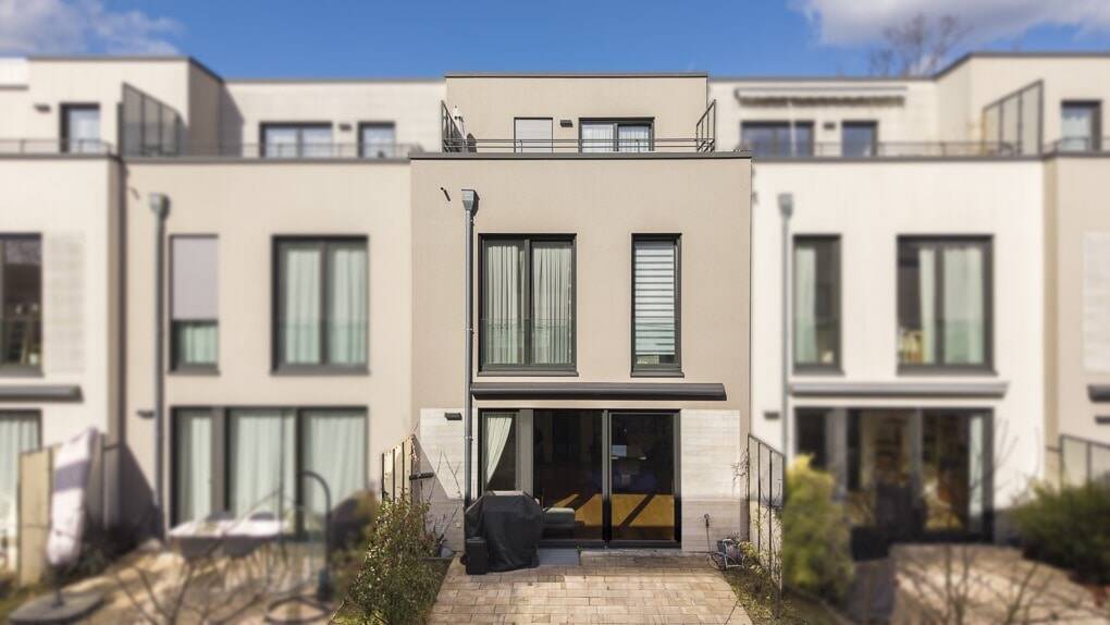 Reihenmittelhaus Berlin Zehlendorf - 5 Zimmer, 152 m&sup2;, 1.399.000&euro; | Angebot:26741955