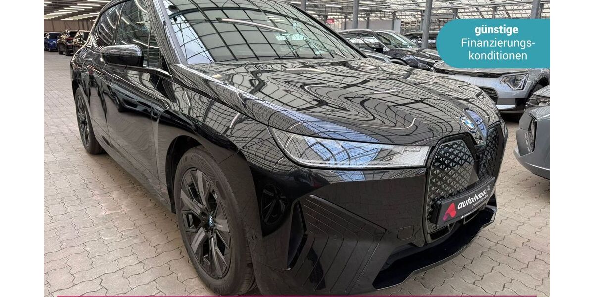 BMW iX 37.483 km 43.990 &euro; Ludwigsfelde (bei Berlin) 14974