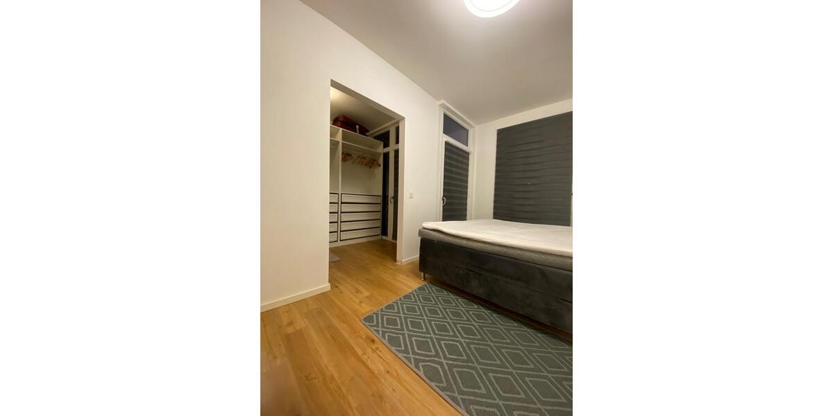 Etagenwohnung Berlin Mitte - 5 Zimmer, 125 m&sup2;, 3.250&euro; | Angebot:25384324