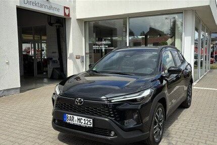 Toyota Corolla Cross 10.000 km 41.950 &euro; Berlin 13403