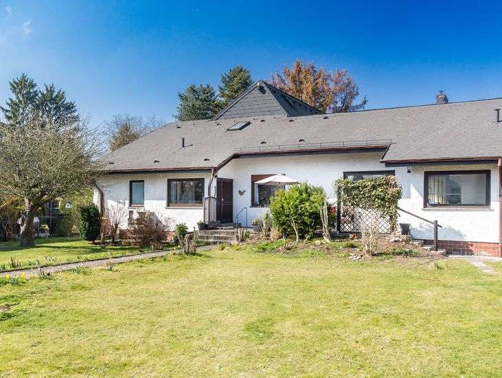 Haus zum Kaufen in Berlin 1.480.000 € 348.24 m²