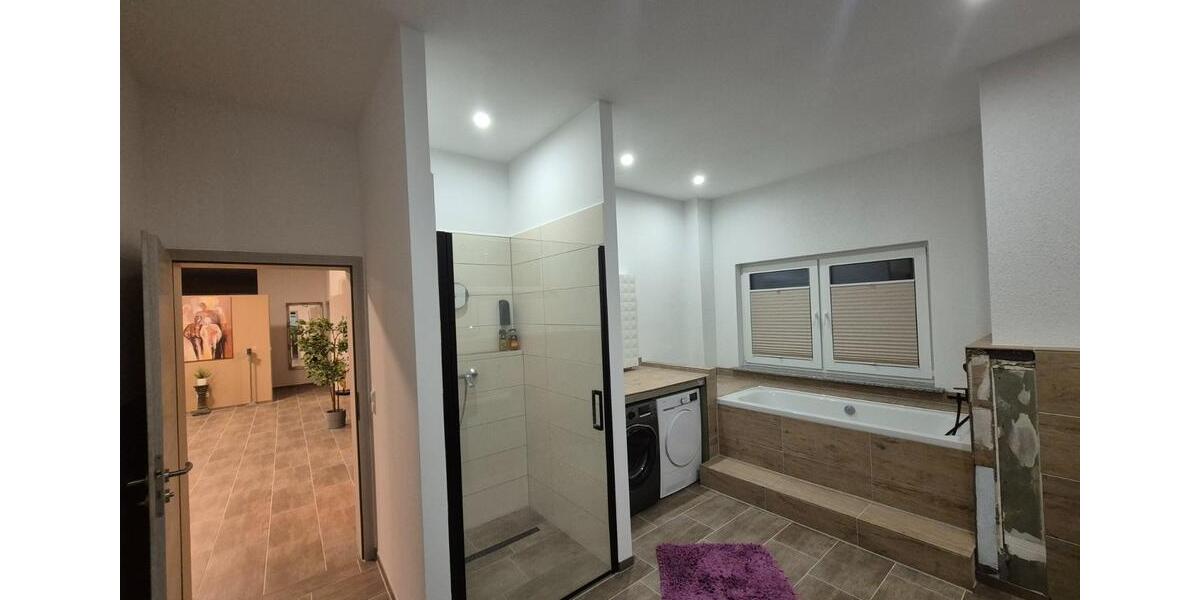 Büroetage Praxis m. Dachterrasse VideoAlarmEinbauk. zimmer