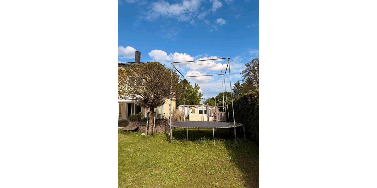 Villa Kleinmachnow - 6 Zimmer, 182 m&sup2;, 3.500&euro; | Angebot:26554802