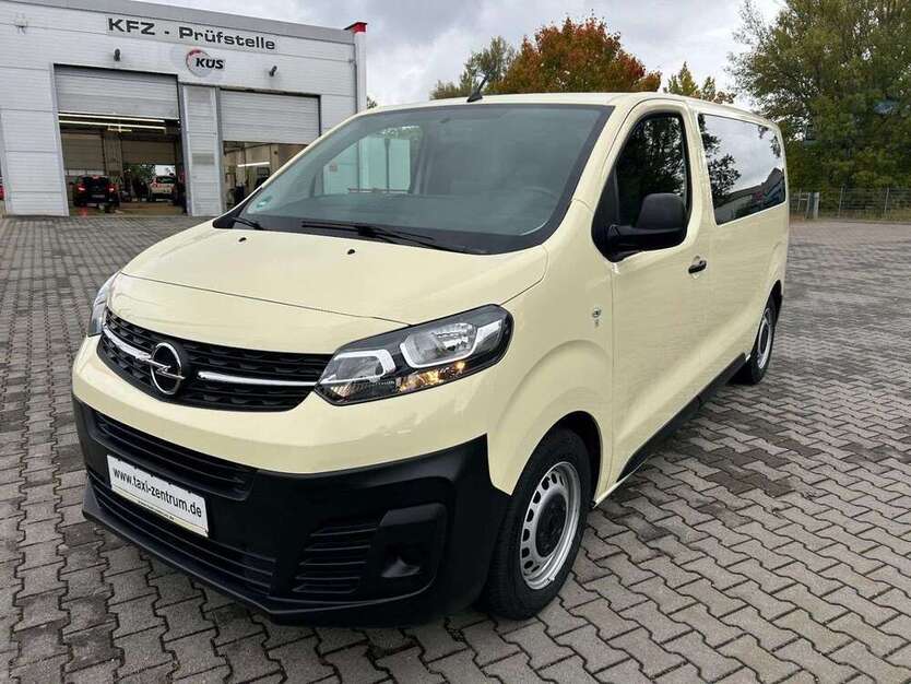 Opel Vivaro 65.000 km 25.990 € Brandenburg an der Havel 14770