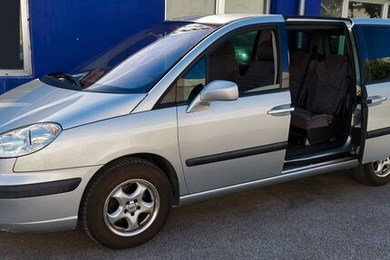 Peugeot 807 190.000 km 3.999 &euro; Berlin 13405