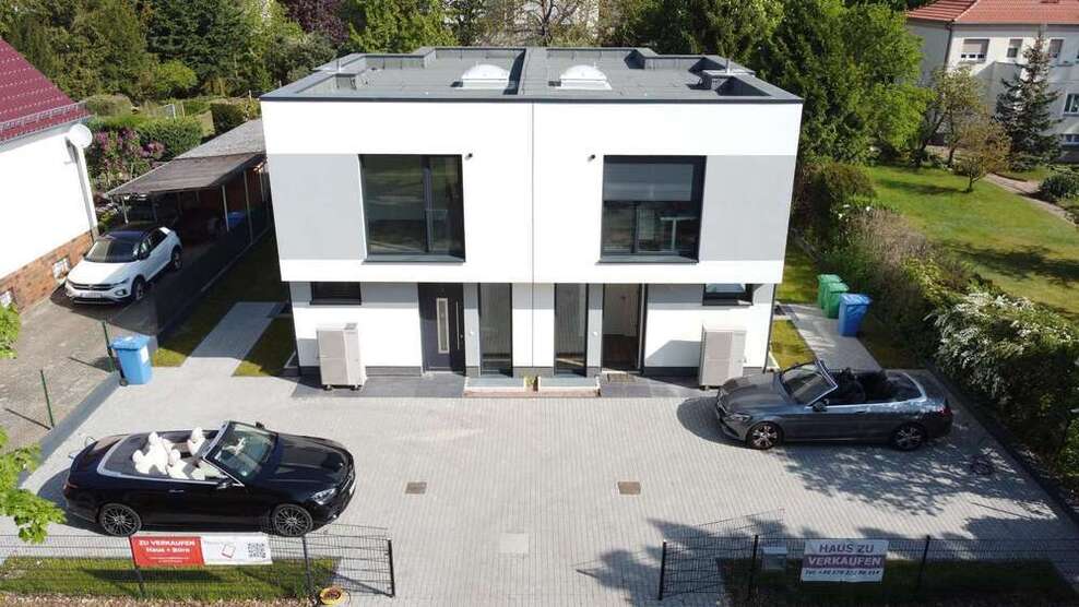 Haus zum Kaufen in Blankenfelde-Mahlow 690.000 € 170 m²