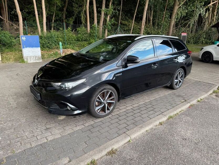 Auris