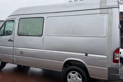 Mercedes-Benz Sprinter 265.000 km 9.990 &euro; berlin 12681