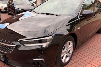 Opel Insignia 108.000 km 11.950 &euro; Berlin 12355