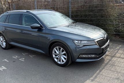 Skoda Superb 258.943 km 13.999 &euro; Berlin 10365