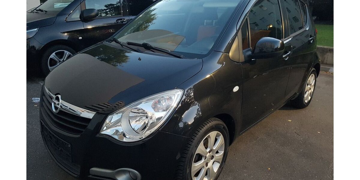 Opel Agila 134.995 km 3.450 € Berlin 10553