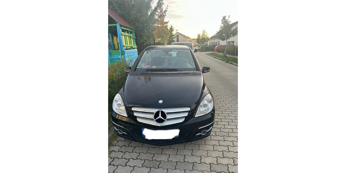 Mercedes-Benz B 150 123.000 km 8.800 &euro; Berlin 10178