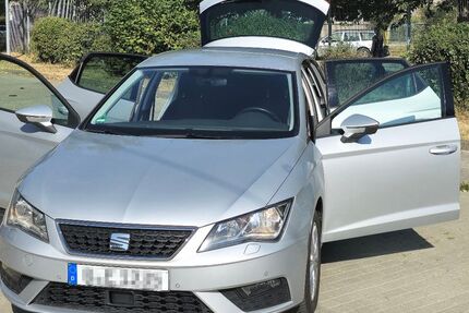 Seat Leon 87.000 km 12.700 &euro; Berlin 12619