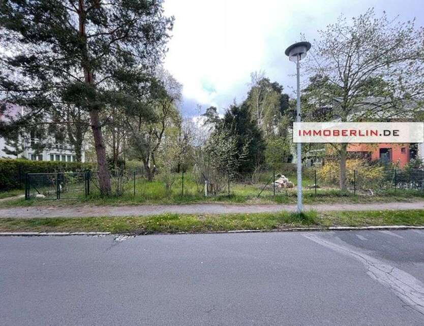 Grundstück zu verkaufen in Kleinmachnow 1.100.000 € 1160 m²