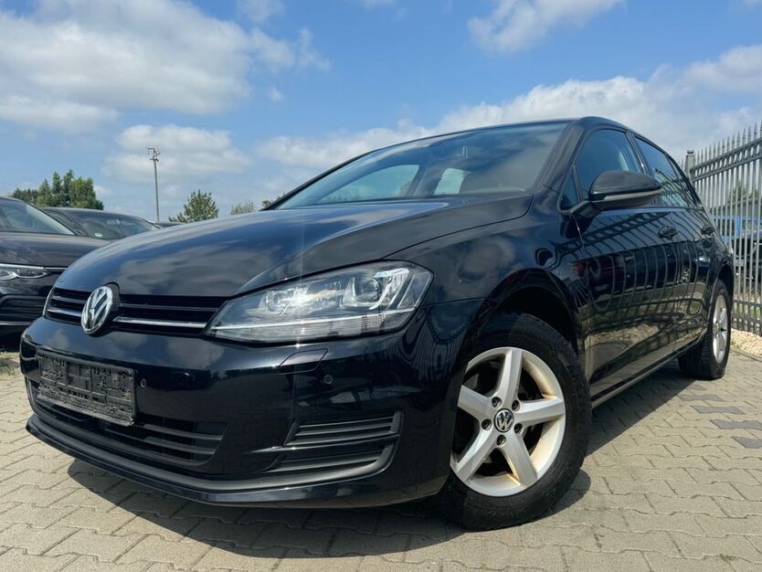 VW Golf 107.000 km 7.999 € Oberkrämer 16727