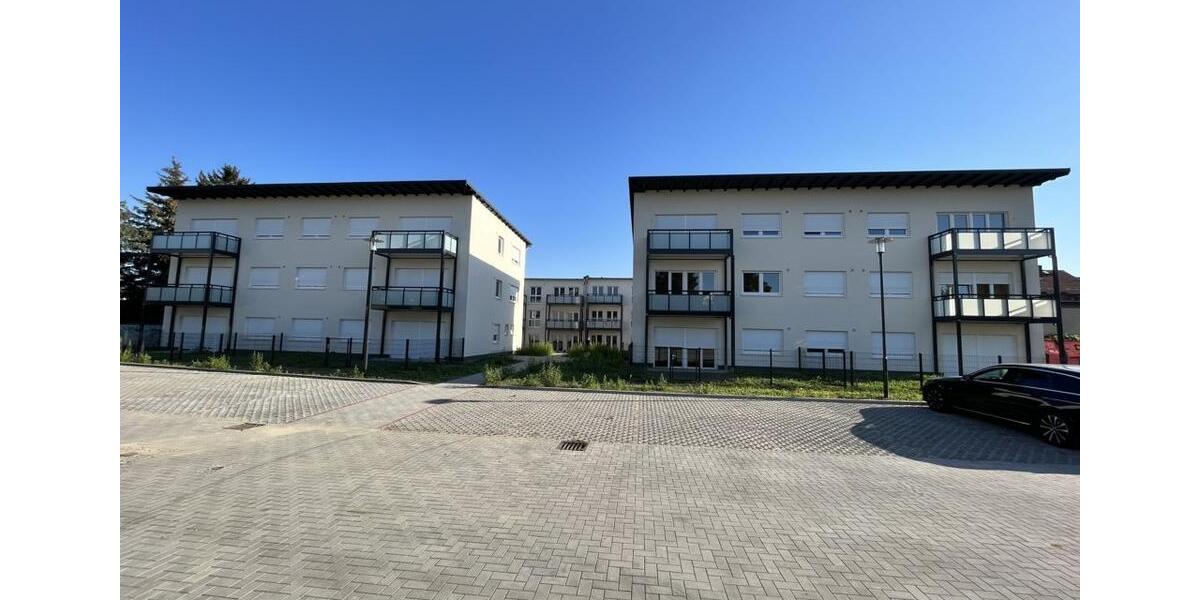 Etagenwohnung Nauen - 4 Zimmer, 90 m&sup2;, 1.330&euro; | Angebot:26232003