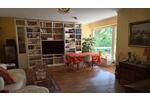 Provisionfrei ! Stunning 2-Bedroom Flat with Lake View & Pool