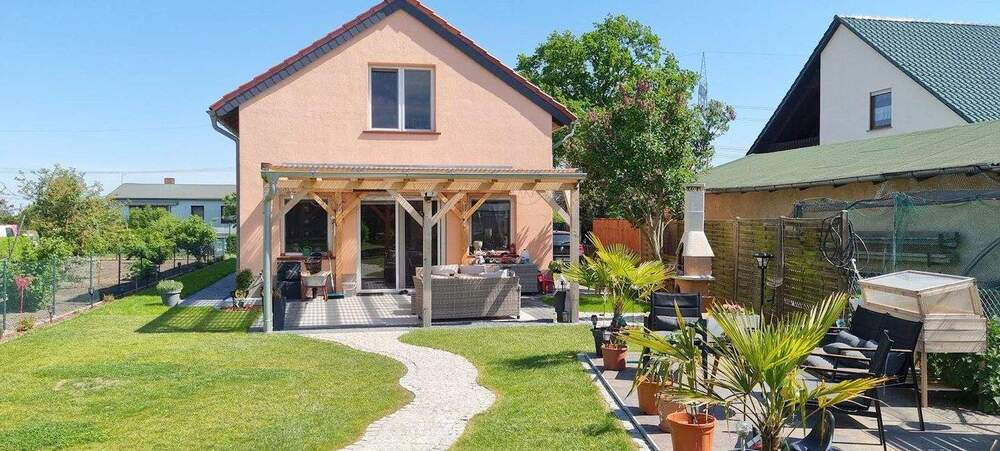 Ihr neues Zuhause für Hund und Katze sowie viel Platz zum Spielen 6 zimmer