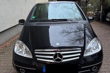 Mercedes-Benz A 160 155.600 km 5.000 &euro; Berlin 13357
