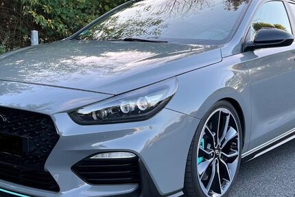 Hyundai i30 69.000 km 23.000 € Berlin 13059