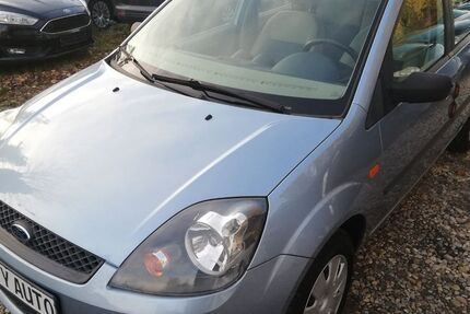 Ford Fiesta 161.500 km 1.470 &euro; Berlin - Französische Buchholz 13127