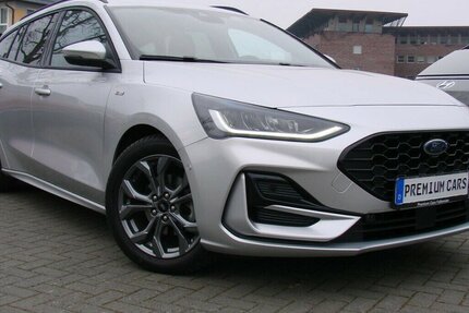 Ford Focus 1.5L TDCi ST-Line X ACC LED AHK HUD Bliss 12.043 km 22.980 &euro; Falkensee 14612