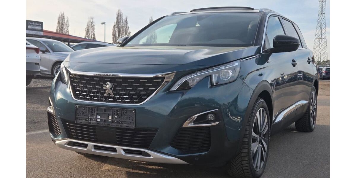 Peugeot 5008 182.000 km 12.450 &euro; Blankenfelde-Mahlow 15831