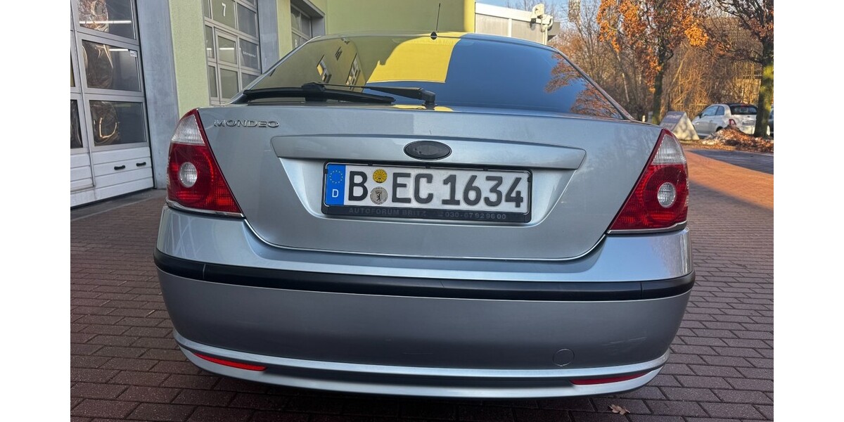 Ford Mondeo 124.651 km 3.490 &euro; Berlin 10178