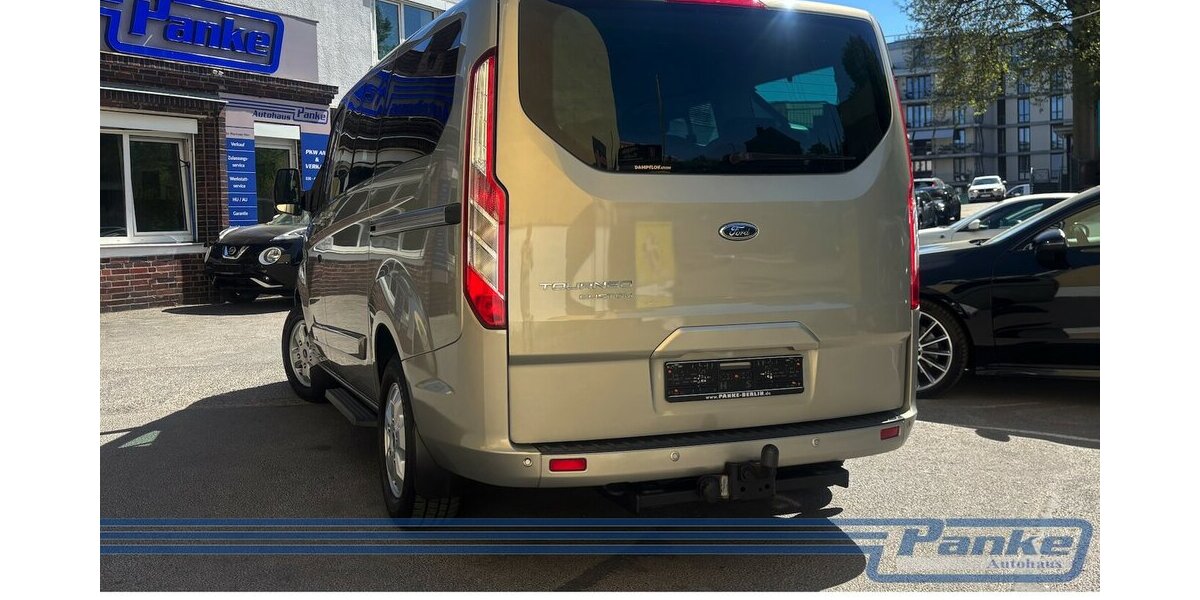 Ford Tourneo Custom 300 L1 Titanium*8Sitz*AHK*SHZ*NAV 100.000 km 18.990 &euro; Berlin 13187