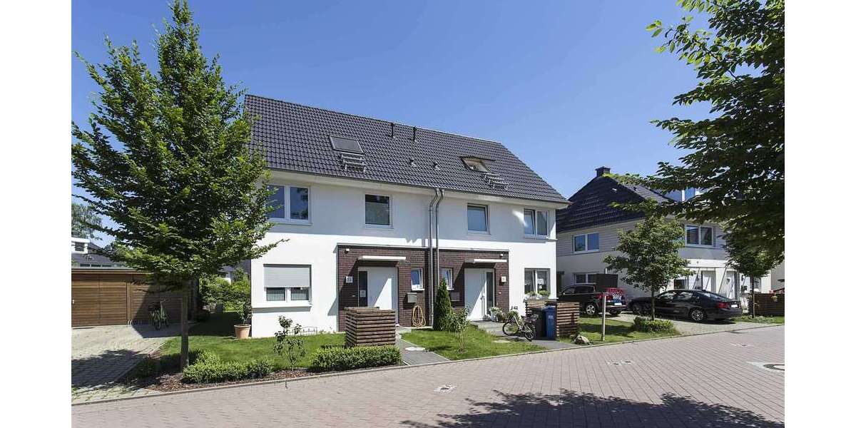Einfamilienhaus Kleinmachnow - 5 Zimmer, 136 m&sup2;, 2.537&euro; | Angebot:26375322