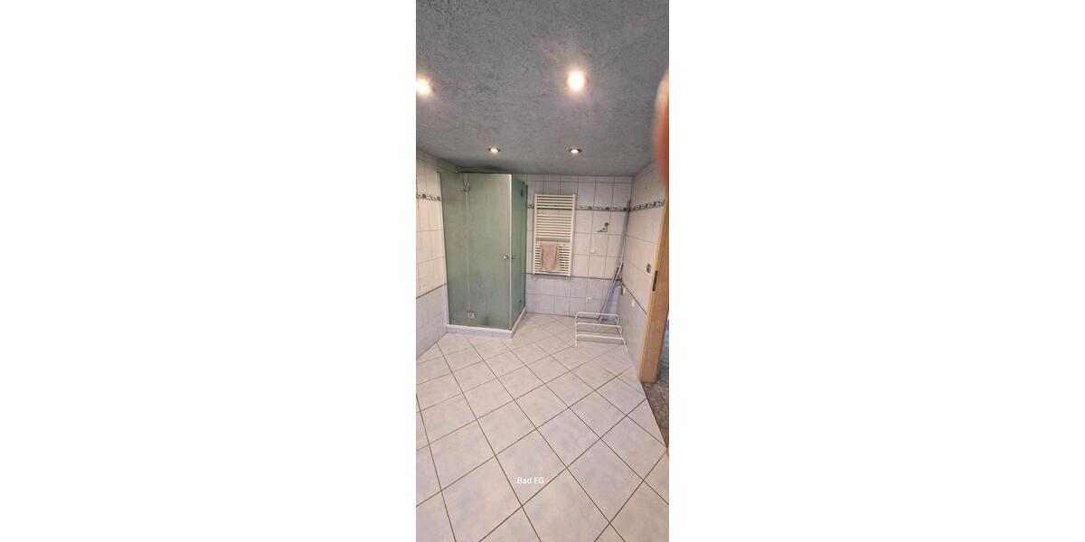 Reihenhaus - 4 Zimmer, 110 m&sup2;, 170.000&euro; | Angebot:27126504