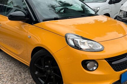 Opel Adam 76.853 km 8.790 &euro; Berlin 13089
